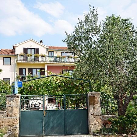 Apartments Green Garden Водице Экстерьер фото