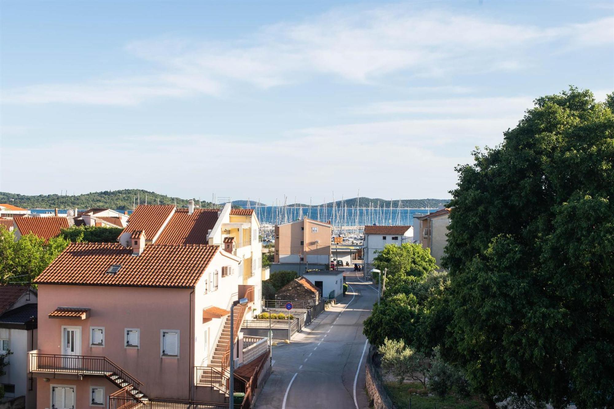 Apartments Green Garden Водице Экстерьер фото