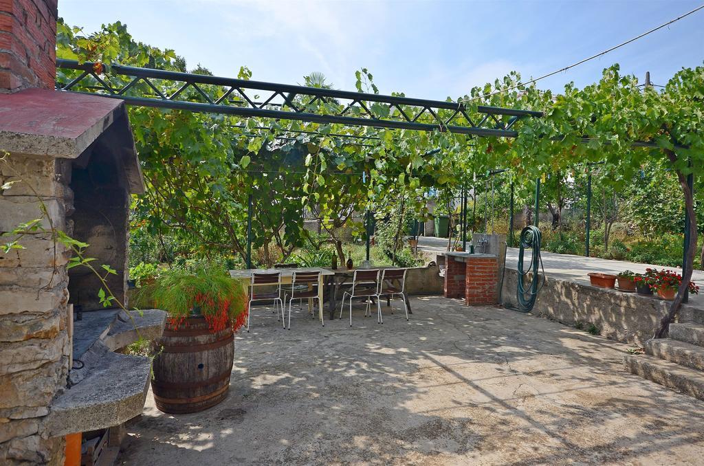 Apartments Green Garden Водице Экстерьер фото